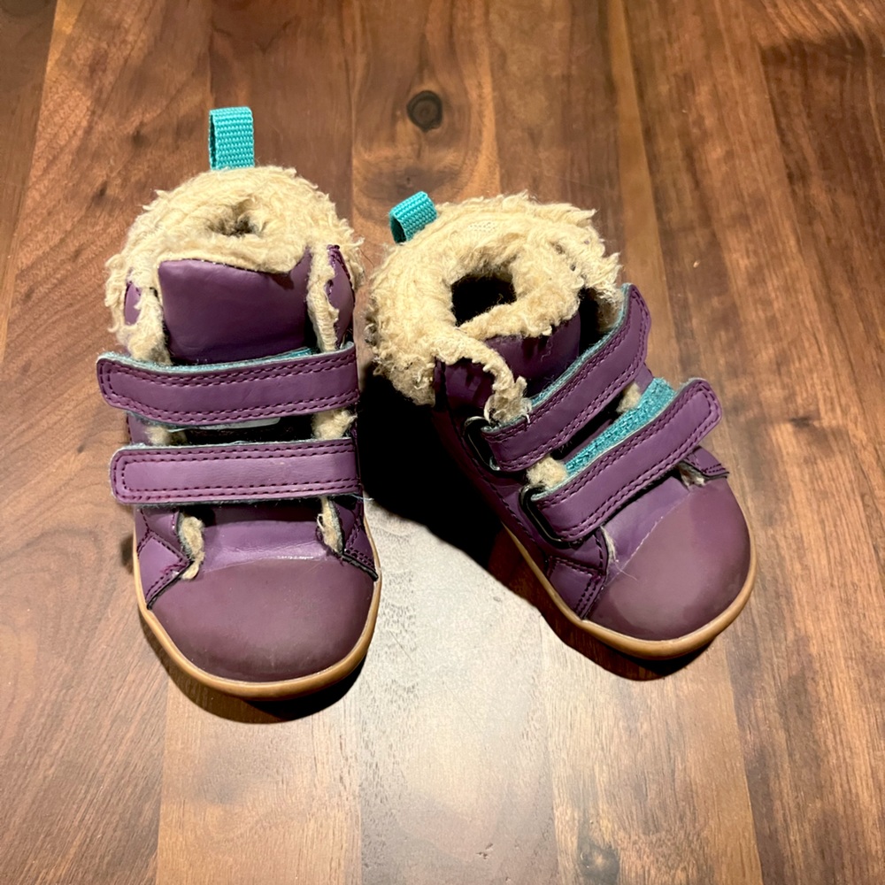 Ten Little Size 5 Purple Furry Leather Shoe great for winter, used cond